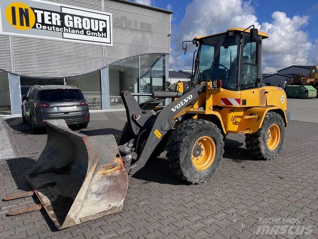 Volvo L 35 G لوادر بعجل
