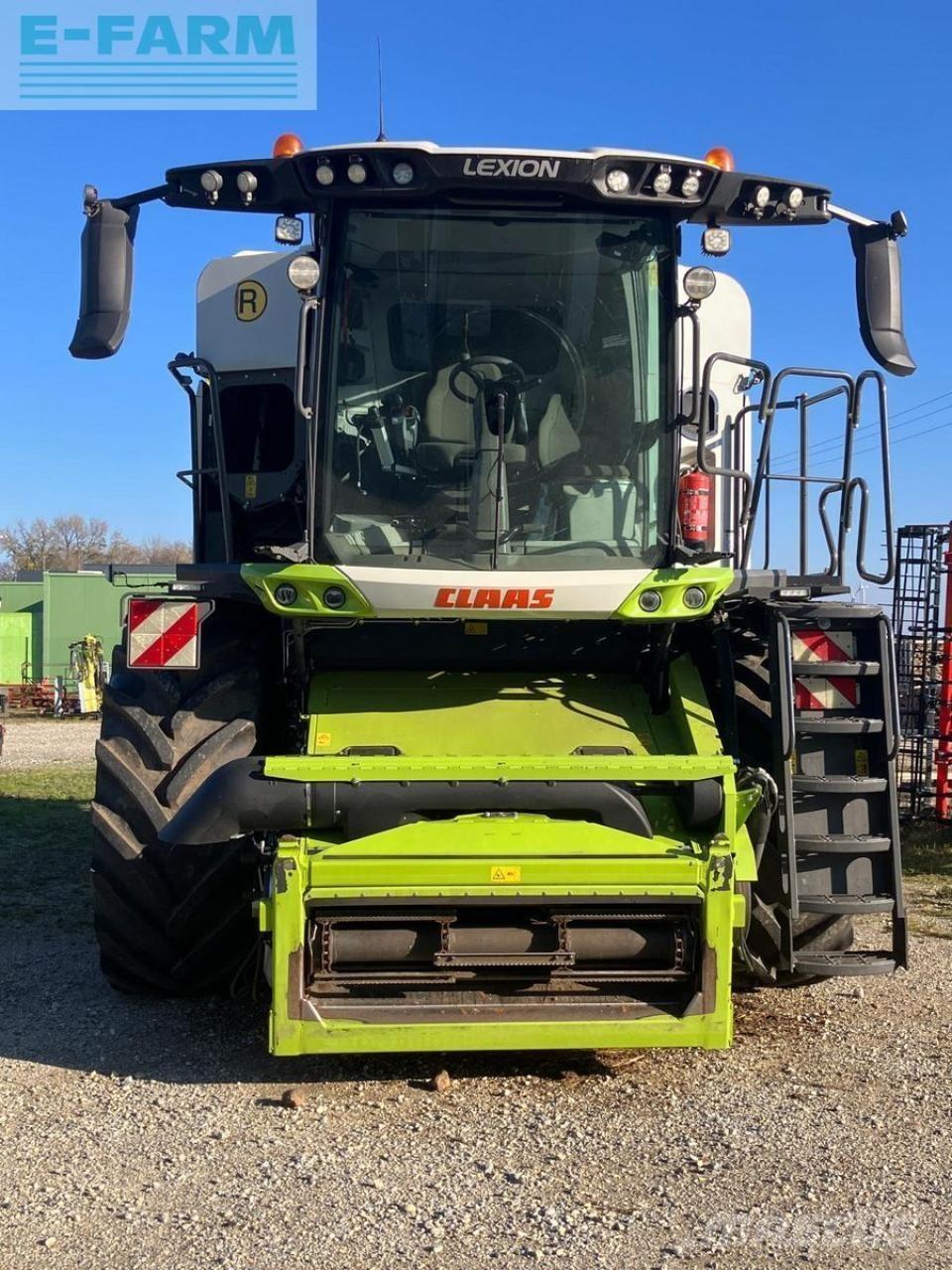 CLAAS lexion 8800 حصادات