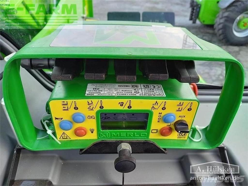 Merlo p40.17plus معدات مناولة لأغراض الزراعة