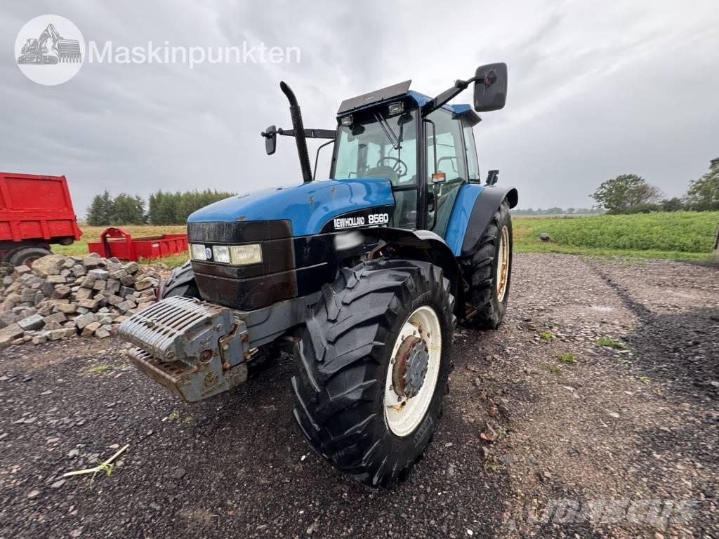 New Holland 8560 الجرارات