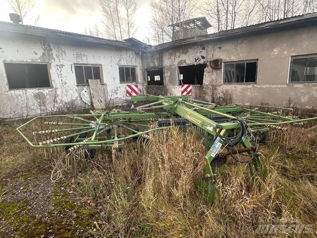 Krone Swadro 800/26 مكابس وميبسات التبن