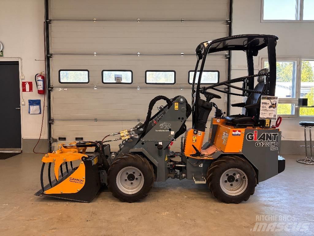 GiANT G 1200 TELE لوادر متعددة الأغراض