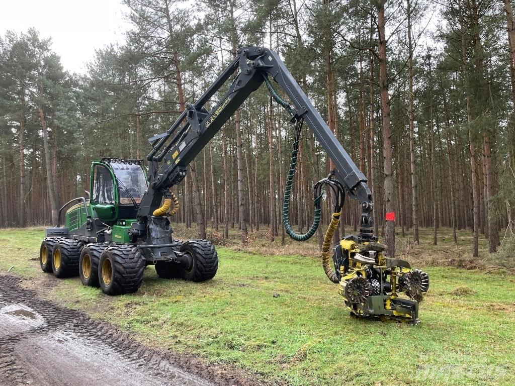 John Deere 1170G 8WD حصادات