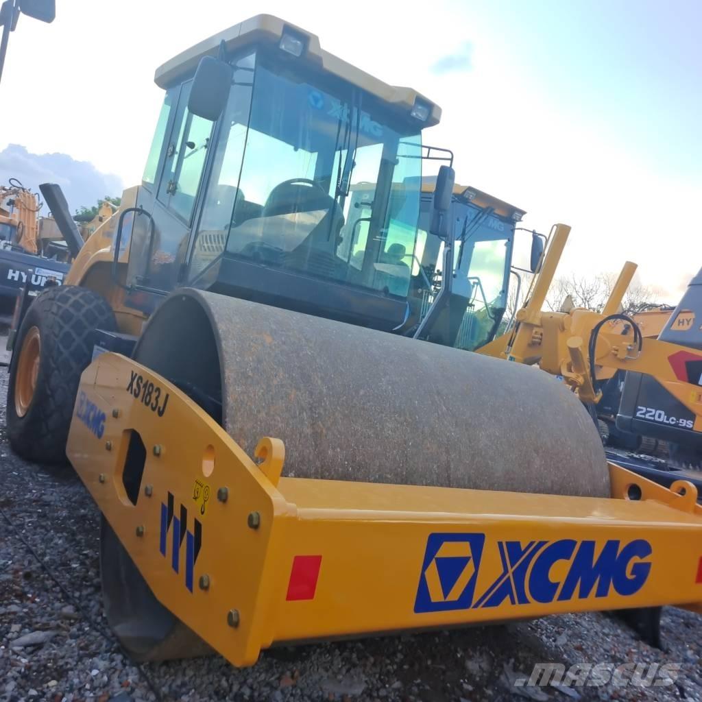 XCMG XS 183 J مداحل أحادية الأسطوانة