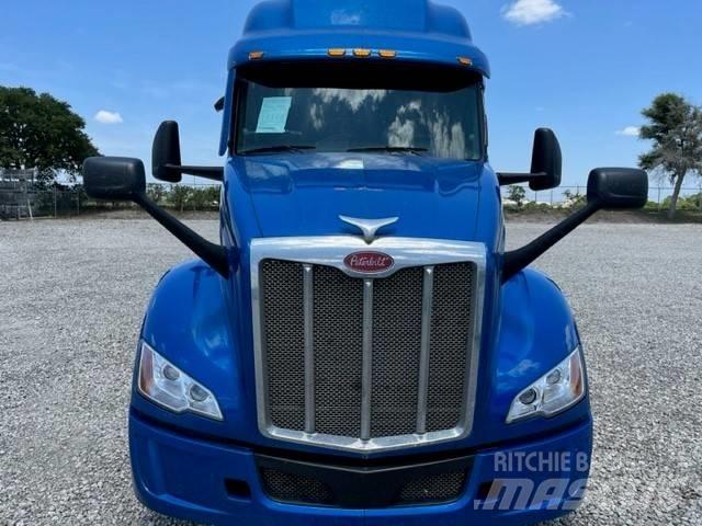 Peterbilt 579 وحدات الجر