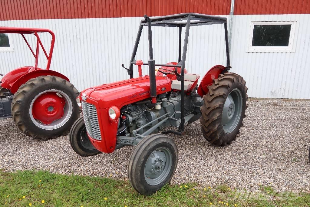 Massey Ferguson 35 الجرارات