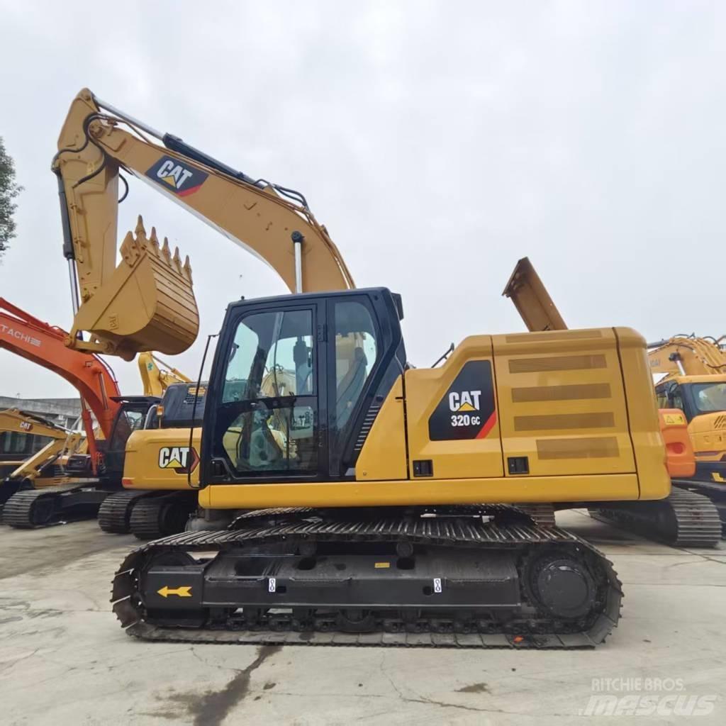 CAT 320 GC حفارات وسط 7 طن - 12 طن
