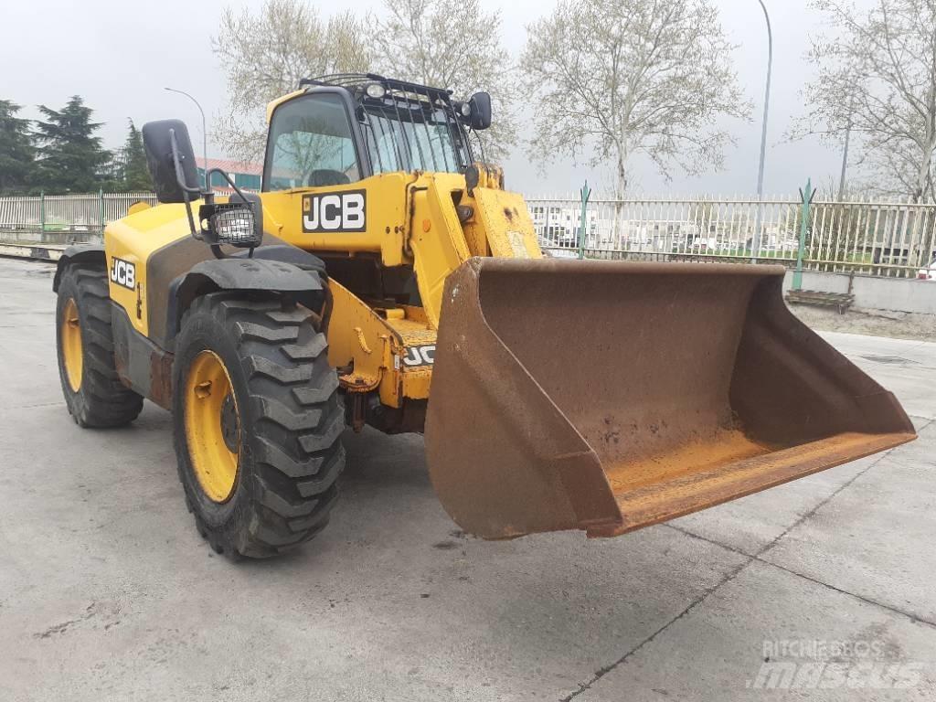 JCB 531-70 Agri مناولات متداخلة