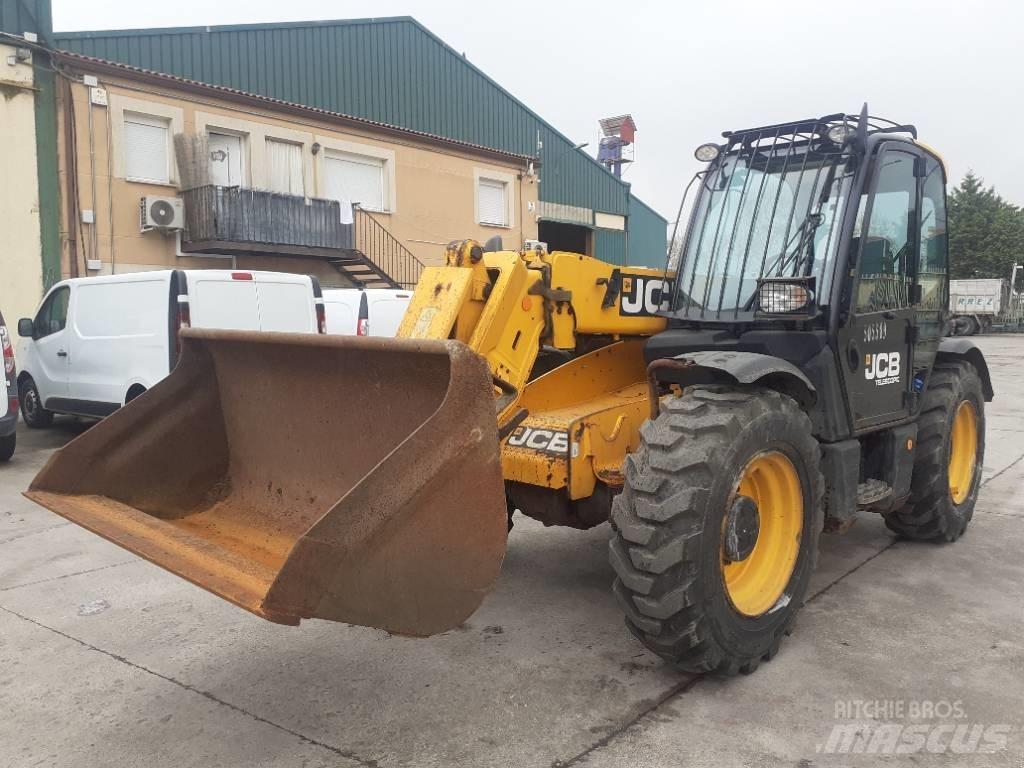 JCB 531-70 Agri مناولات متداخلة