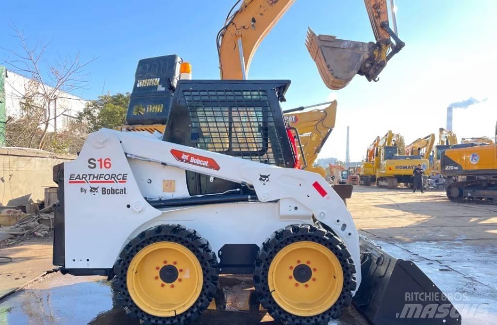 Bobcat S 16 لوادر انزلاقية التوجيه