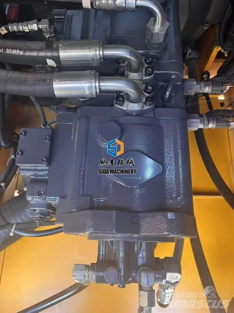 Kato HD 820 V حفارات وسط 7 طن - 12 طن