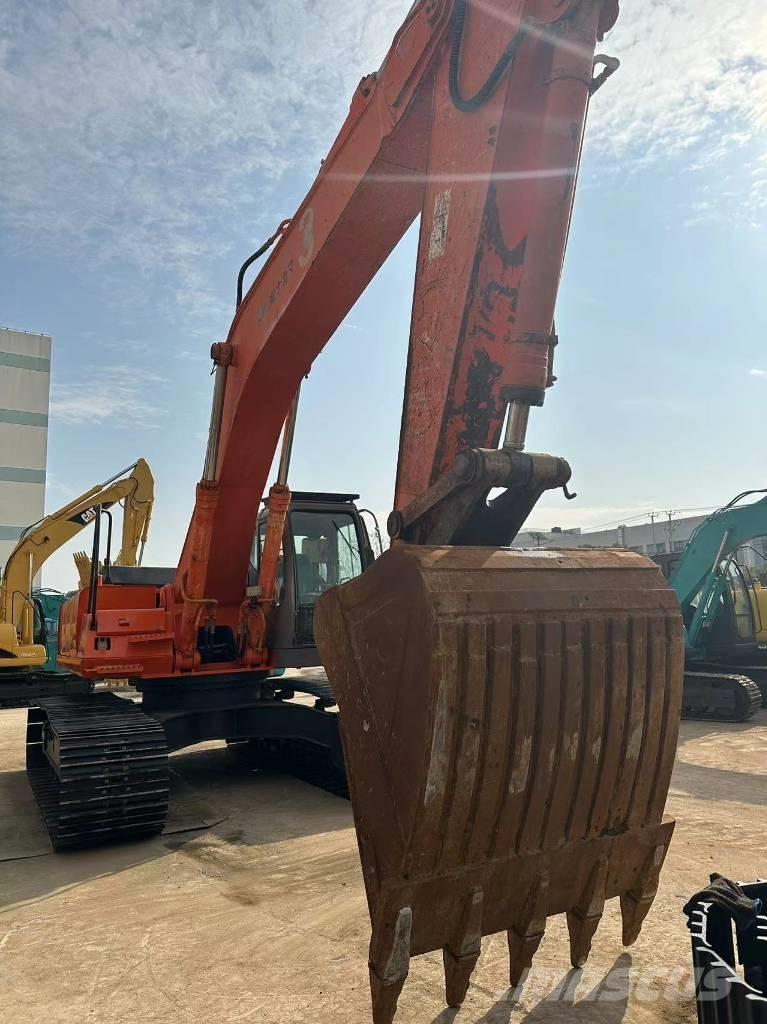 Hitachi 日立 350 حفارات زحافة