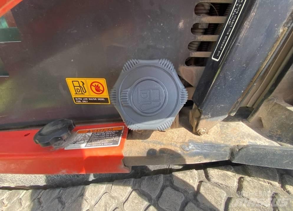 Kubota SVL 75-2 لوادر انزلاقية التوجيه