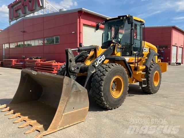 JCB 427 ZX لوادر بعجل