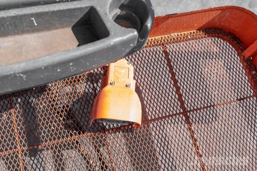 JLG 460 SJ رافعات سلة تلسكوبية