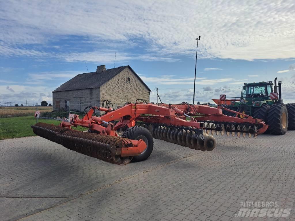 Kuhn Discover XL 52 زحافات ساحقة