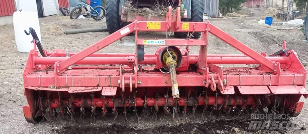 Maschio SC 300 الكاسحات وقلابات التربة ذات المحركات