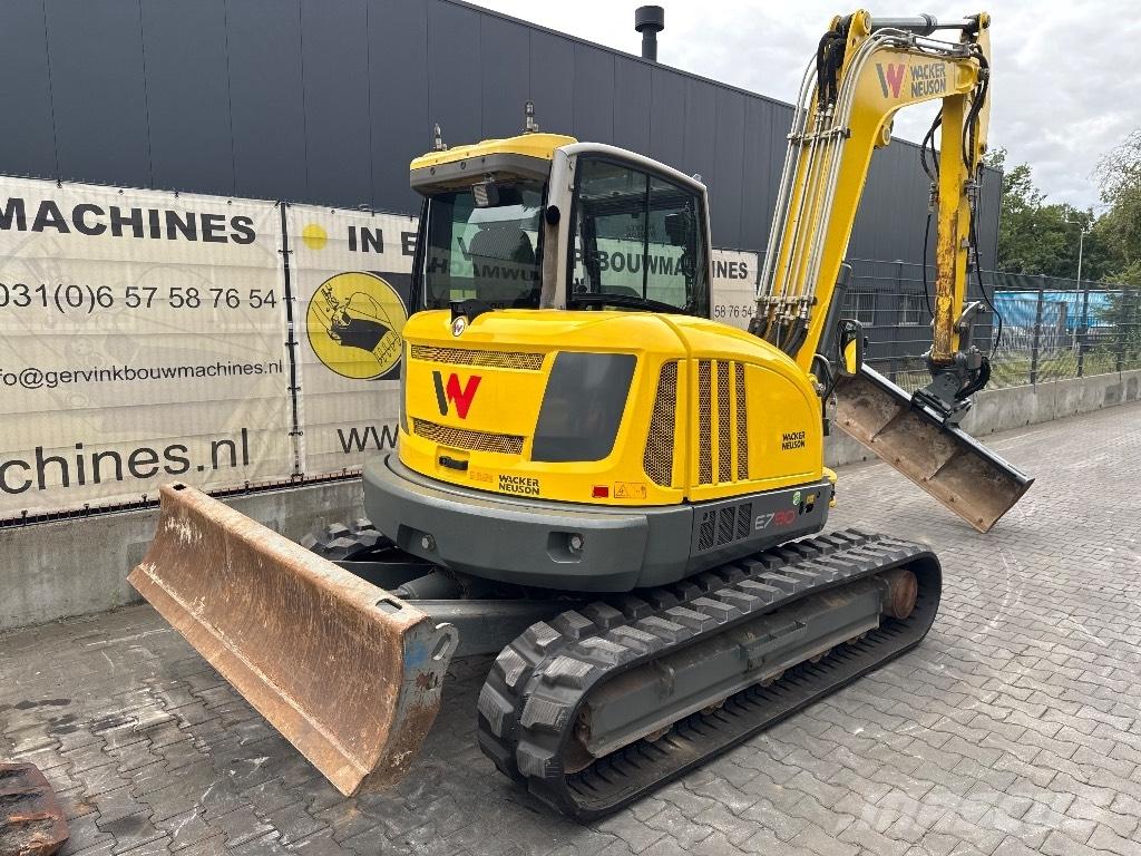 Wacker Neuson EZ 80 حفارات وسط 7 طن - 12 طن