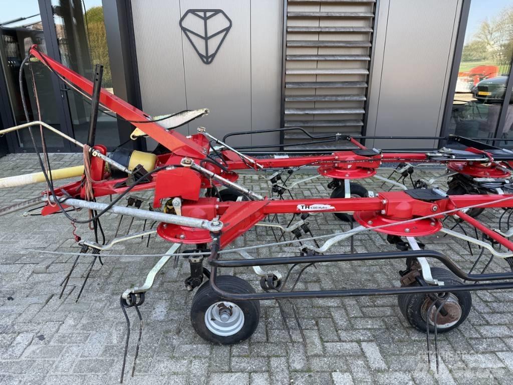Fella TH 1300 Hydro مكابس وميبسات التبن