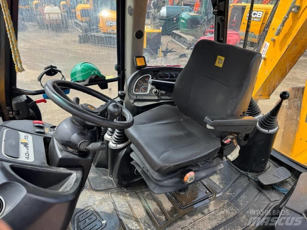 JCB 3 CX Contractor لوادر ذات جرافات عكسية