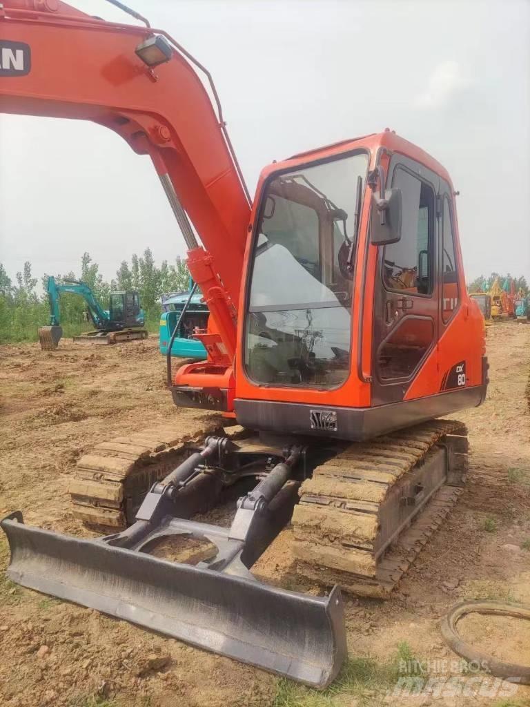 Doosan DX 80 حفارات صغيرة أقل من 7 طن (حفارات صغيرة)