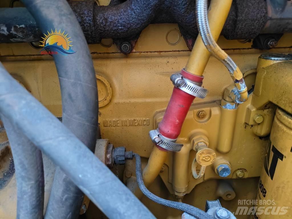 CAT 160 M معدات تمهيد الطرق