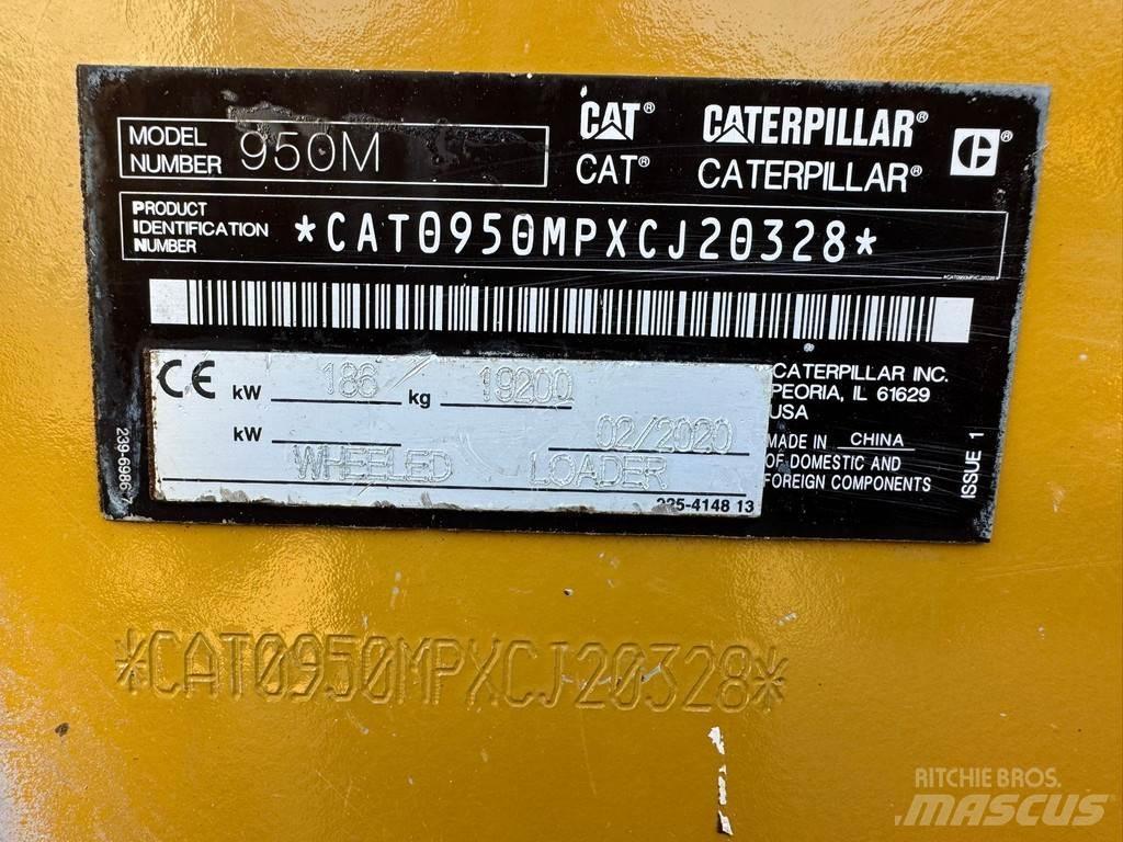 CAT 950M لوادر بعجل