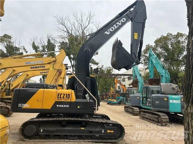 Volvo EC 210 D حفارات زحافة
