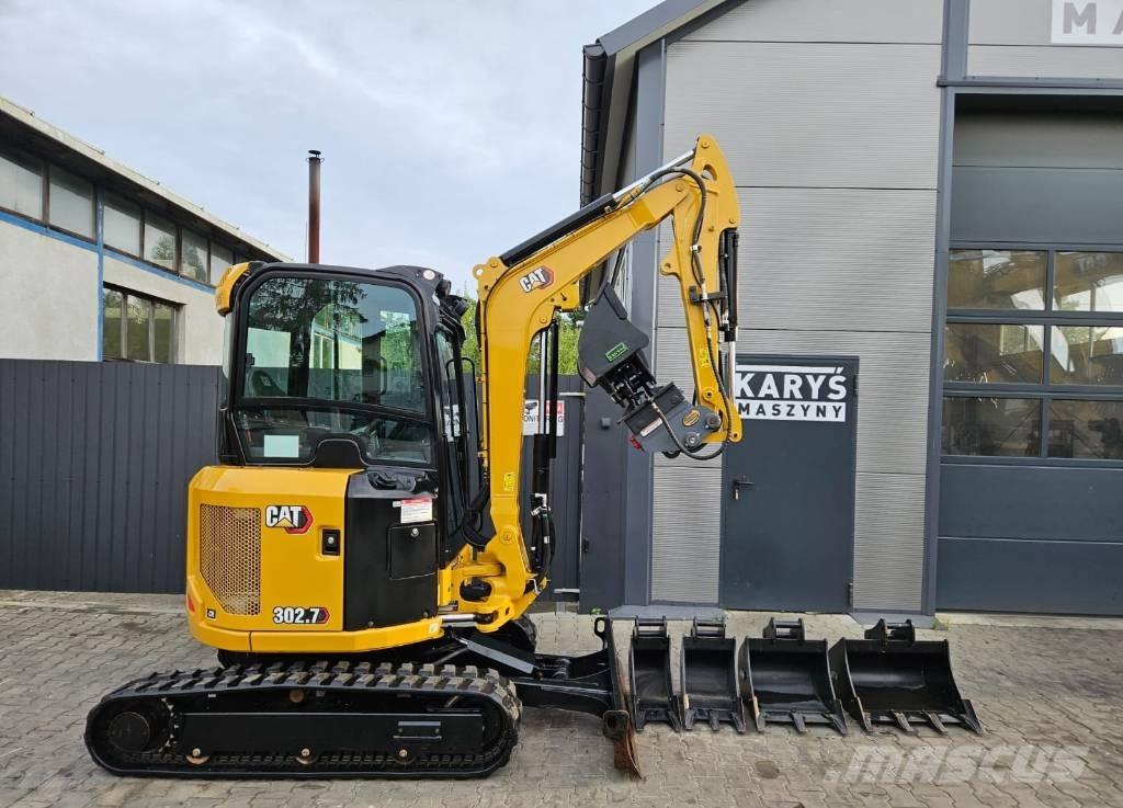CAT 302.7 CR حفارات صغيرة أقل من 7 طن (حفارات صغيرة)