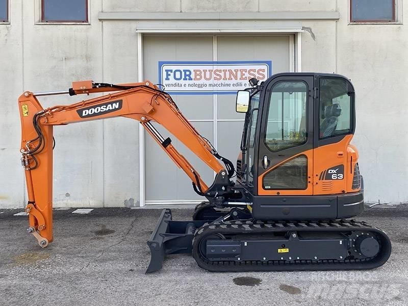 Doosan DX 63-3 حفارات صغيرة أقل من 7 طن (حفارات صغيرة)