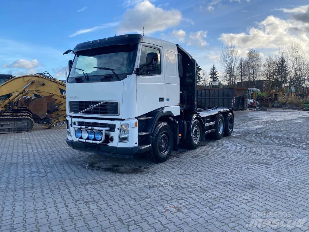 Volvo FH 480 شاحنات بمقصورة وهيكل