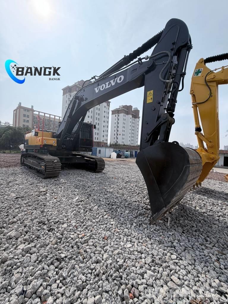 Volvo EC360D حفارات زحافة