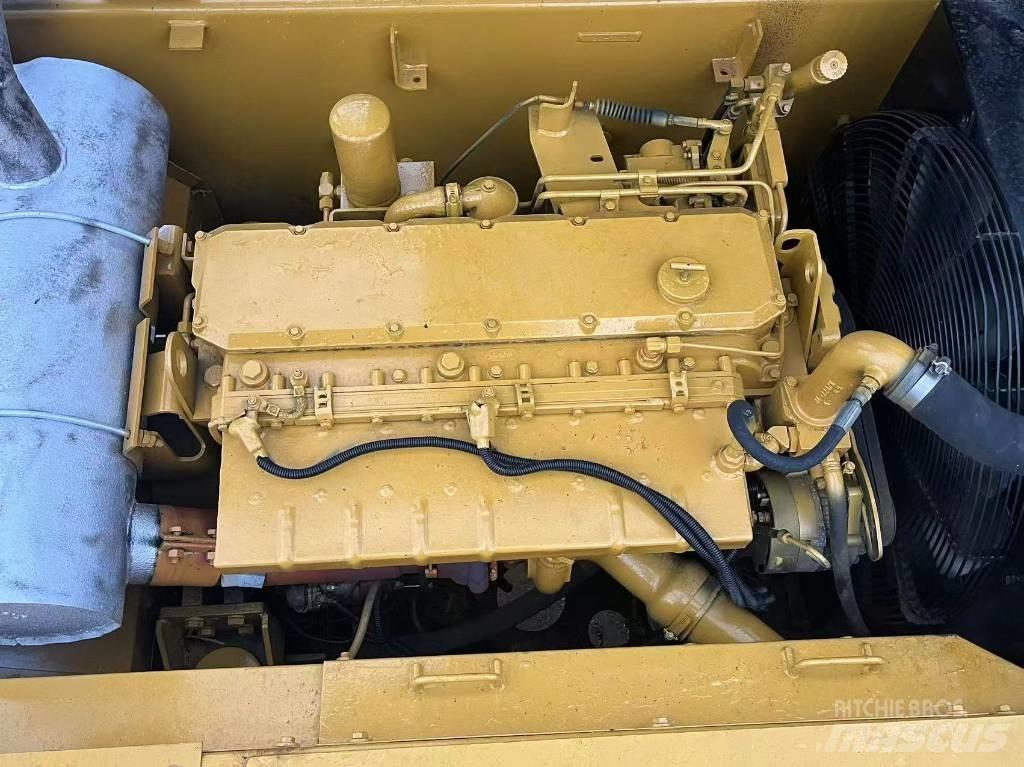 CAT 325 B L حفارات زحافة