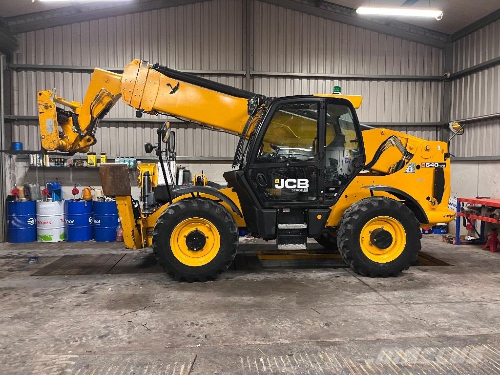 JCB 540-170 مناولات متداخلة