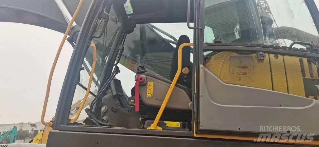 Volvo EC 480 D L حفارات زحافة