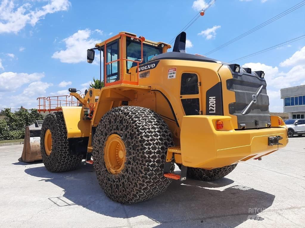 Volvo L 220 H لوادر بعجل