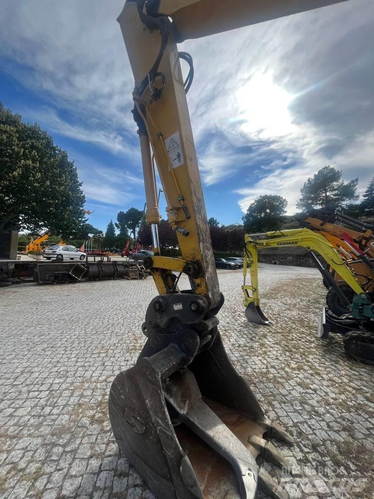 Komatsu PC 138 US-8 حفارات وسط 7 طن - 12 طن