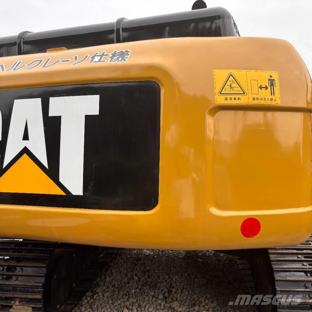 CAT 325 D حفارات زحافة