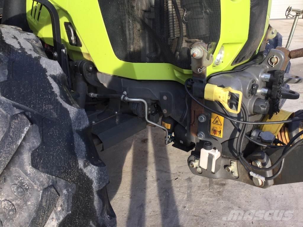 CLAAS ARION 550 الجرارات