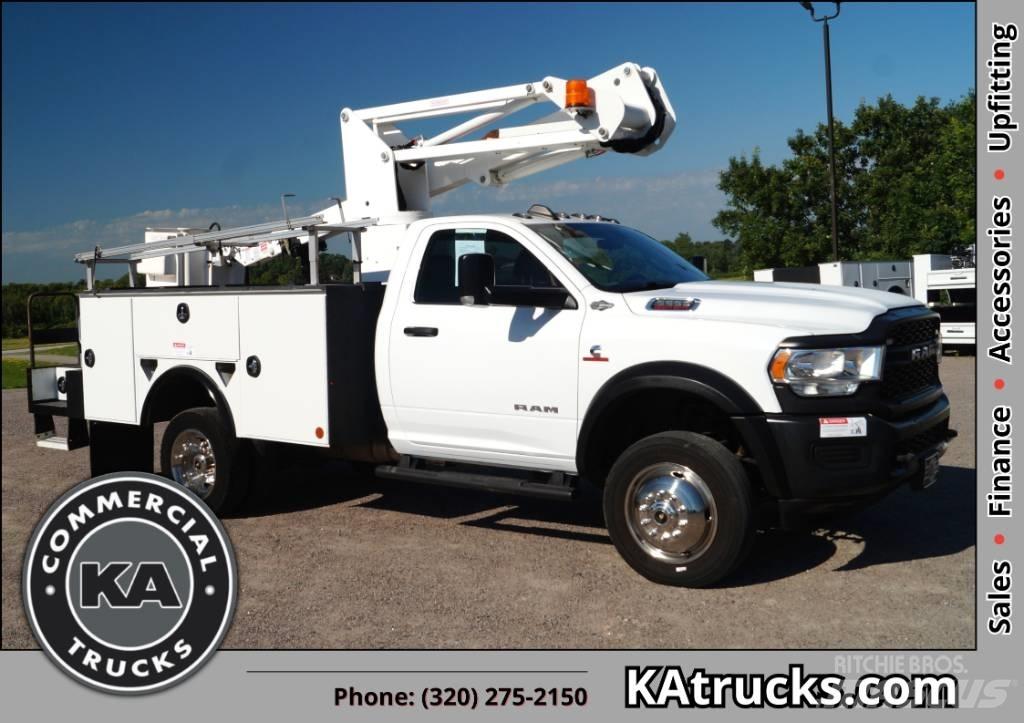 RAM 5500 TRADESMAN المنصات الهوائية المثبتة على شاحنة