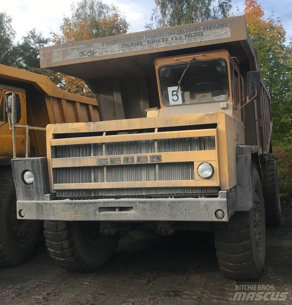 Belaz 7523 شاحنات المخلفات الصلبة