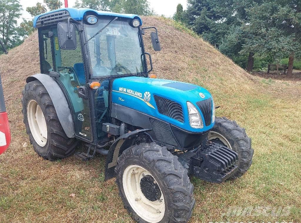New Holland T4.85F الجرارات