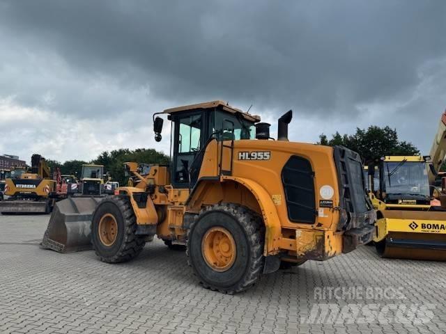 Hyundai HL 955 A لوادر بعجل