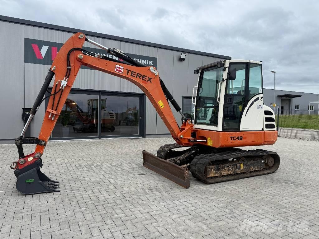 Terex TC 48 حفارات صغيرة أقل من 7 طن (حفارات صغيرة)