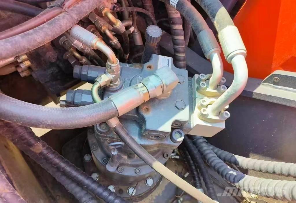 Doosan DX 200 حفارات زحافة