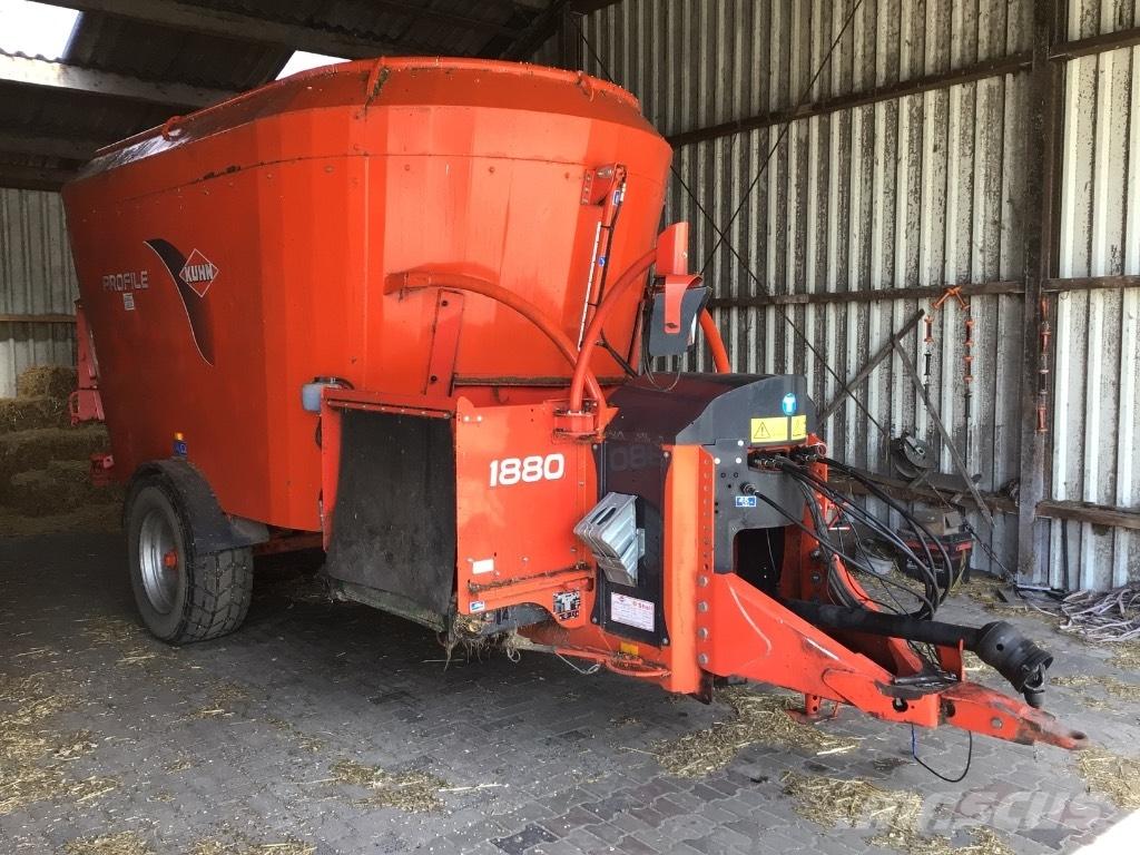 Kuhn Profile 1880 ملقمات خلاط