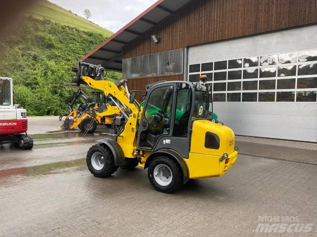 Wacker Neuson WL 30 لوادر بعجل