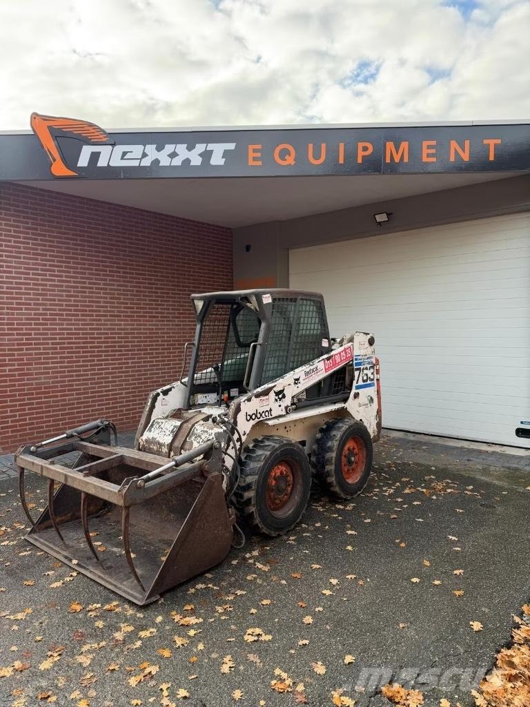 Bobcat 763 لوادر انزلاقية التوجيه