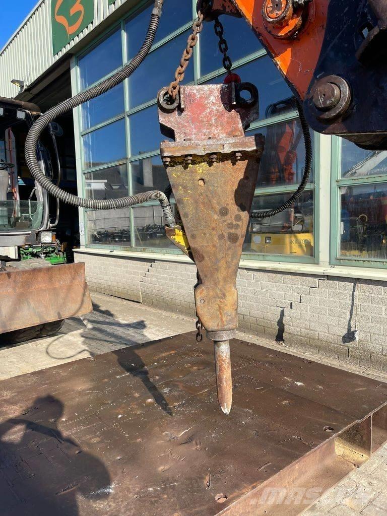 Atlas Copco 180 H مطارق / كسارات
