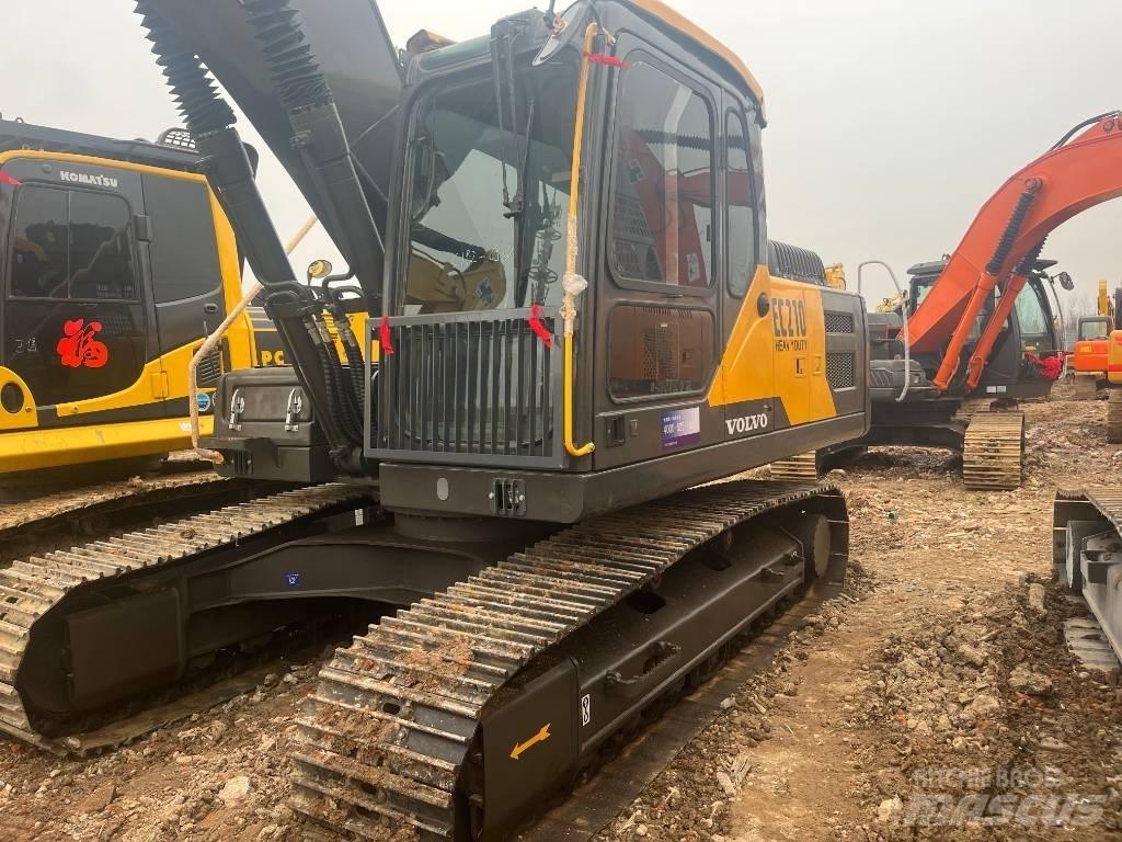 Volvo EC 210 LC حفارات زحافة